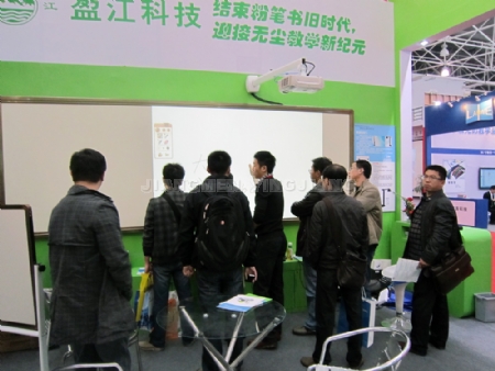 �c�����Ŵ�