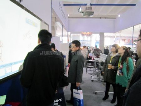 �c�����Ŵ�