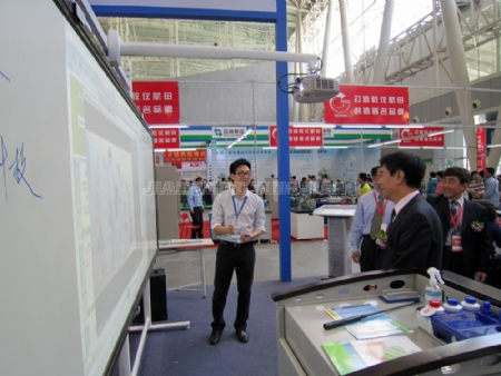 �c(di��n)�����Ŵ�