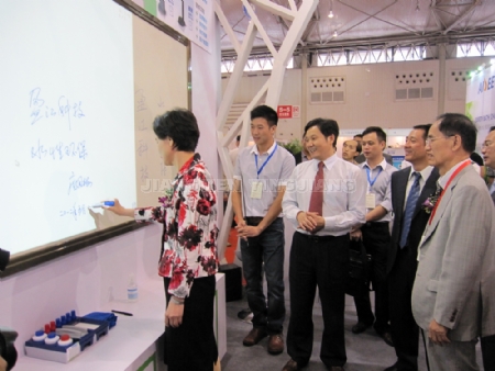 �c�����Ŵ�