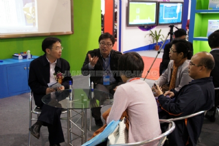 �c�����Ŵ�